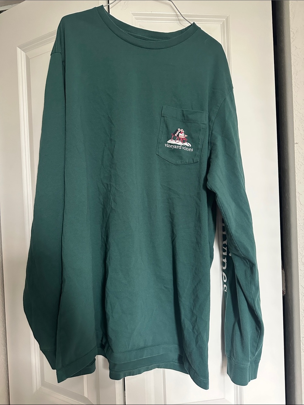 Vineyard Vines Deep Green Christmas tee